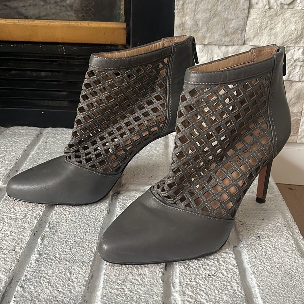ANTONIO MELANI Lattice Cut Ankle Boots - Picture 6 of 10